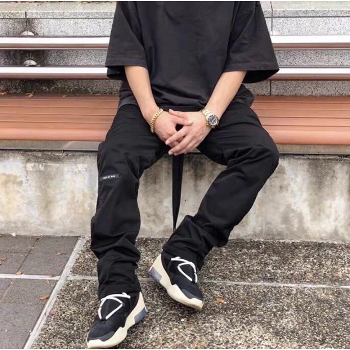 Quần FOG FEAR OF GOD mùa 6 có khóa dán phong cách đường phố