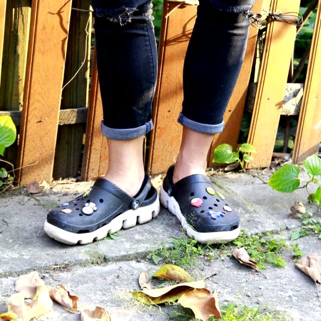 COMBO 2 DÉP SỤC TRƠN + 15 sticker