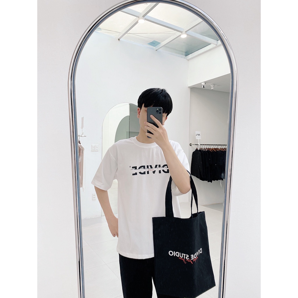 Áo thun nam nữ đen trắng in chữ Divide phong cách Hàn Quốc trẻ trung, hiện đại thấm hút mồ hôi ATDV2021 | BigBuy360 - bigbuy360.vn