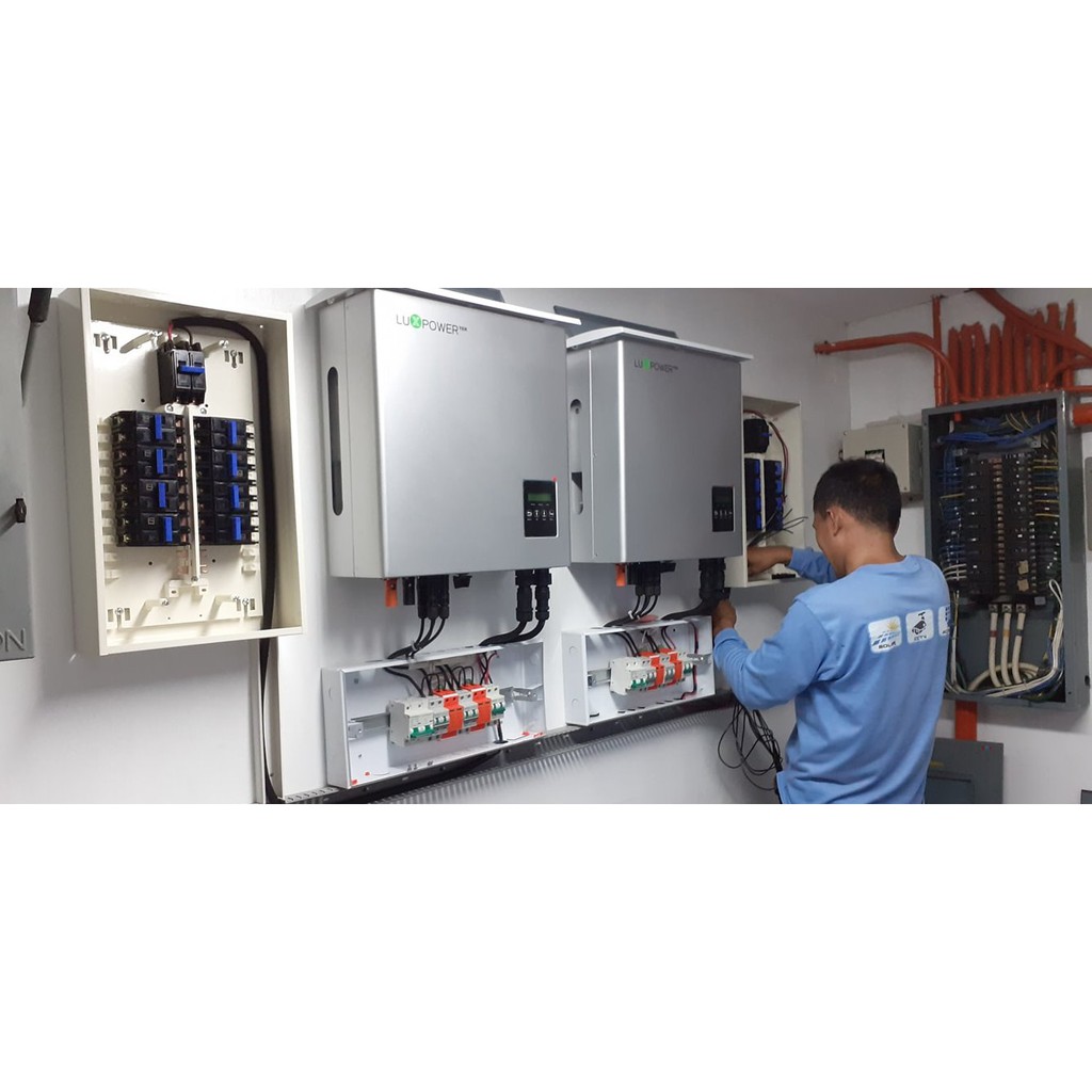 Hòa lưới có lưu trữ Hybrid Luxpower 5KW Hybrid Inverter