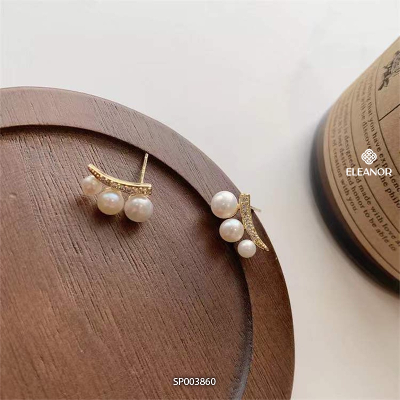 Bông tai nữ chuôi bạc 925 đính đá Eleanor Accessories ngọc trai nhân tạo hình cong phụ kiện trang sức 3860