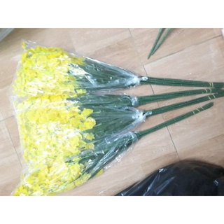 Hoa lan vũ nữ giả hoa lụa