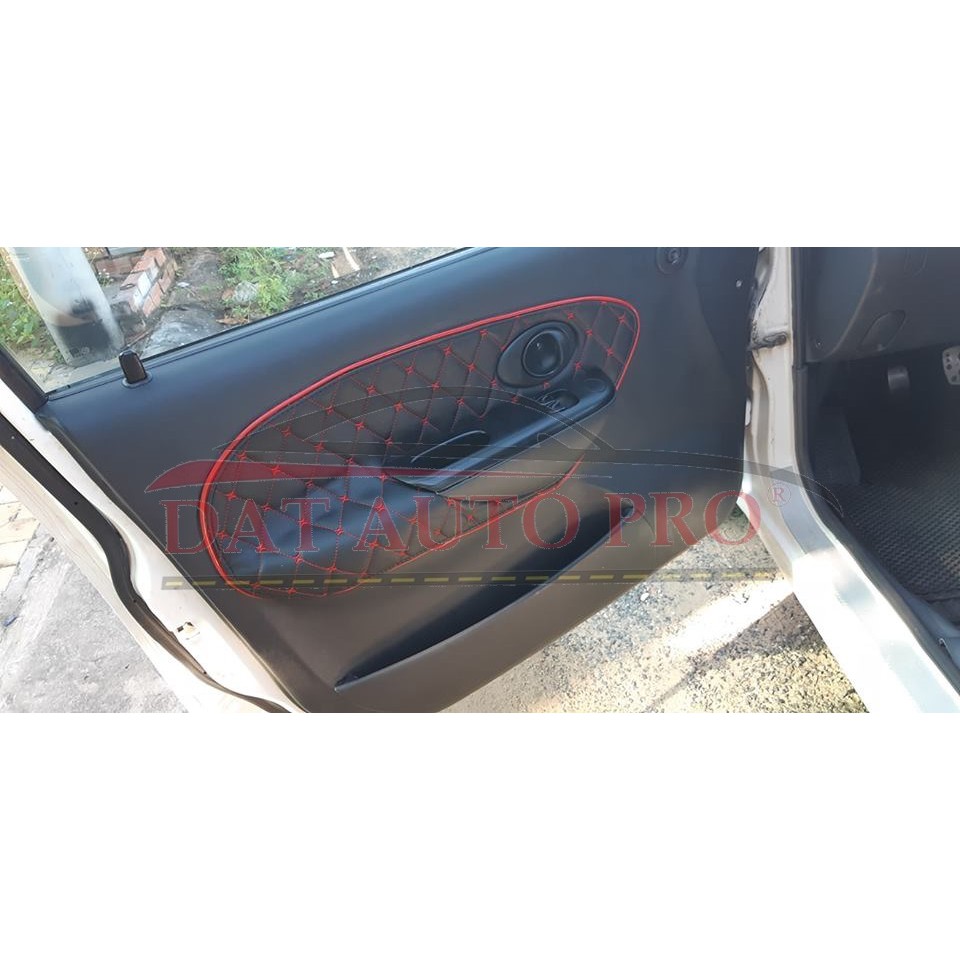 Ốp viền núm chốt cửa Daewoo Matiz 1,2,3 , Chery QQ3 giá 1 bộ 4 cái .