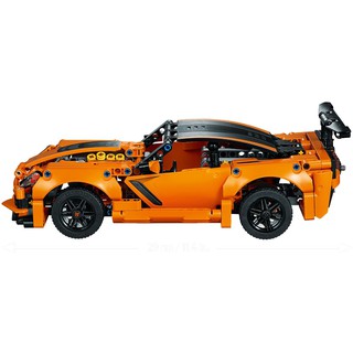 Lego Technic 42093 - Xe đua Chevrolet Corvette ZR1