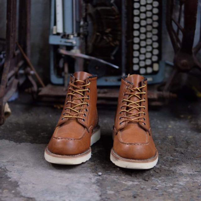 hawkins moc toe boots