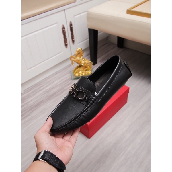 Giày lười da thật nhập khẩu thương hiệu Salvatore Ferragamo cao cấp màu đen trơn lịch lãm cho nam