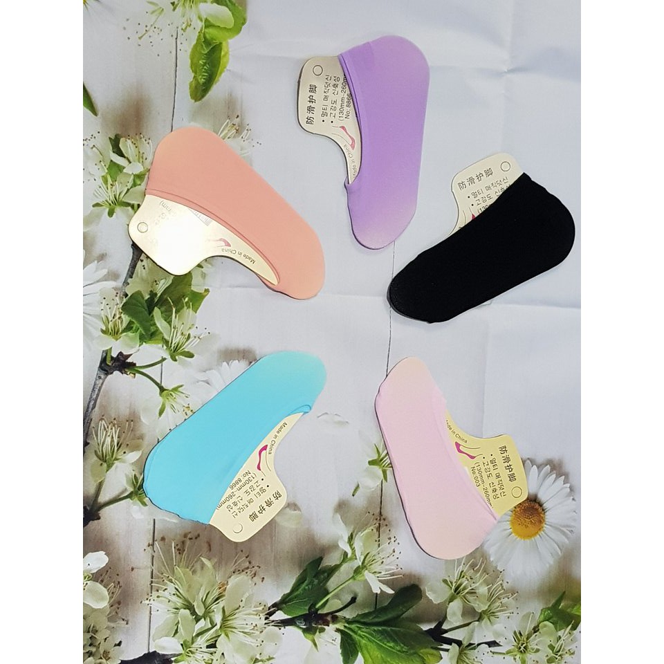 Tất nữ T02