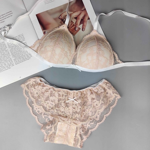 Bộ đồ lót ren sexy🔥 NS220 ren màu da hoa văn không gọng mút vừa gợi cảm quần tam giác Nhà Sò Bra.com