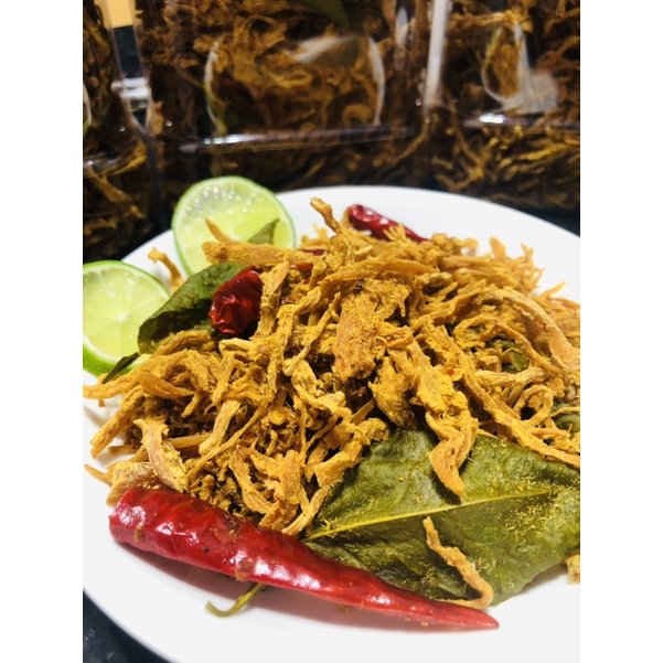 Khô gà lá chanh - Món ngon nhà Nấm - hủ 300g | BigBuy360 - bigbuy360.vn