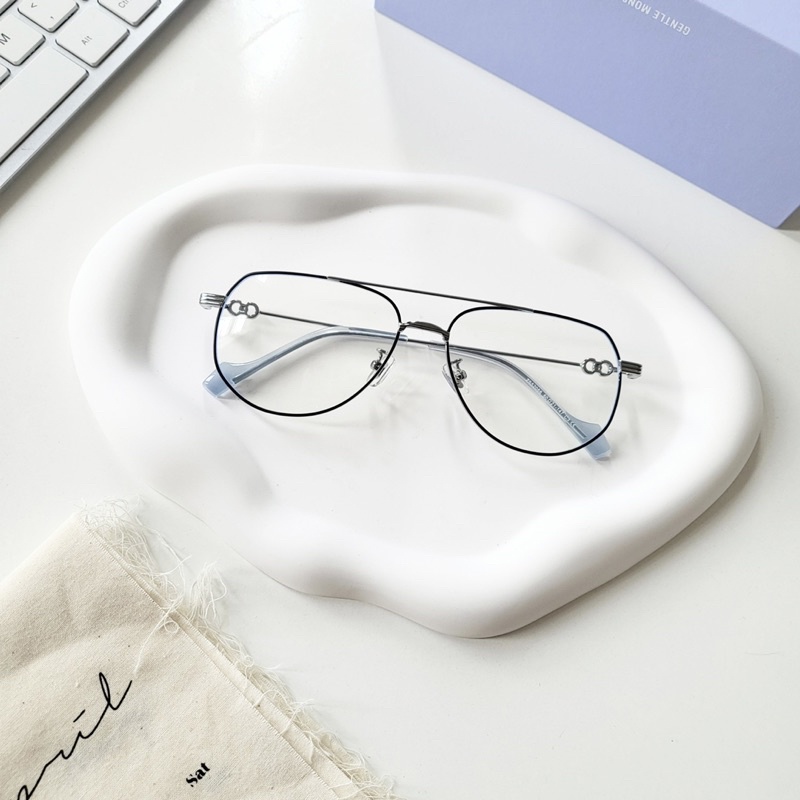 Kính Jennie 26 cực hot 2022