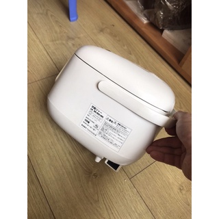 Nồi cơm điện Nhật bản 0,54L
