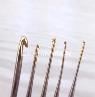 Kim móc cán dẻo-Kim móc len thủ công,phần mũi bằng thép hợp kim,cán bọc nhựa silicon dẻo,đầu móc(2-10)mm,dài 13.4cm+-10%