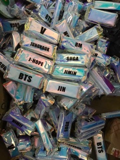 Hộp bút bóng BTS