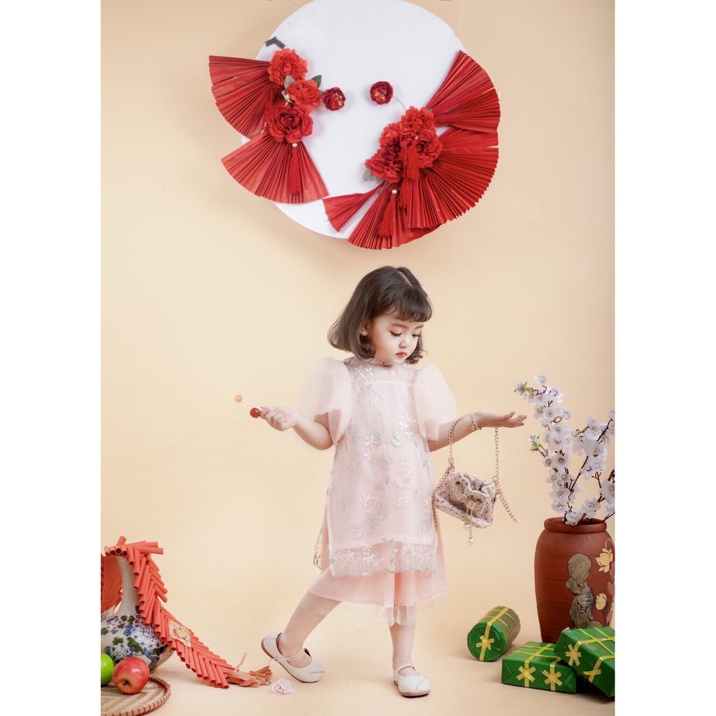 Áo dài Tết cách tân cho bé gái từ 9-35 kg