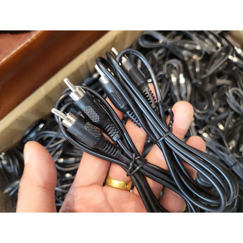 Dây AV 2 đầu hay dây bông sen giá rẻ