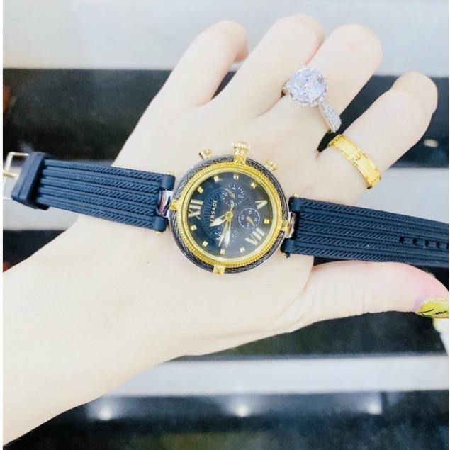 Đồng hồ Versace nữ mẫu mới dây silicon  đẹp quý tộc