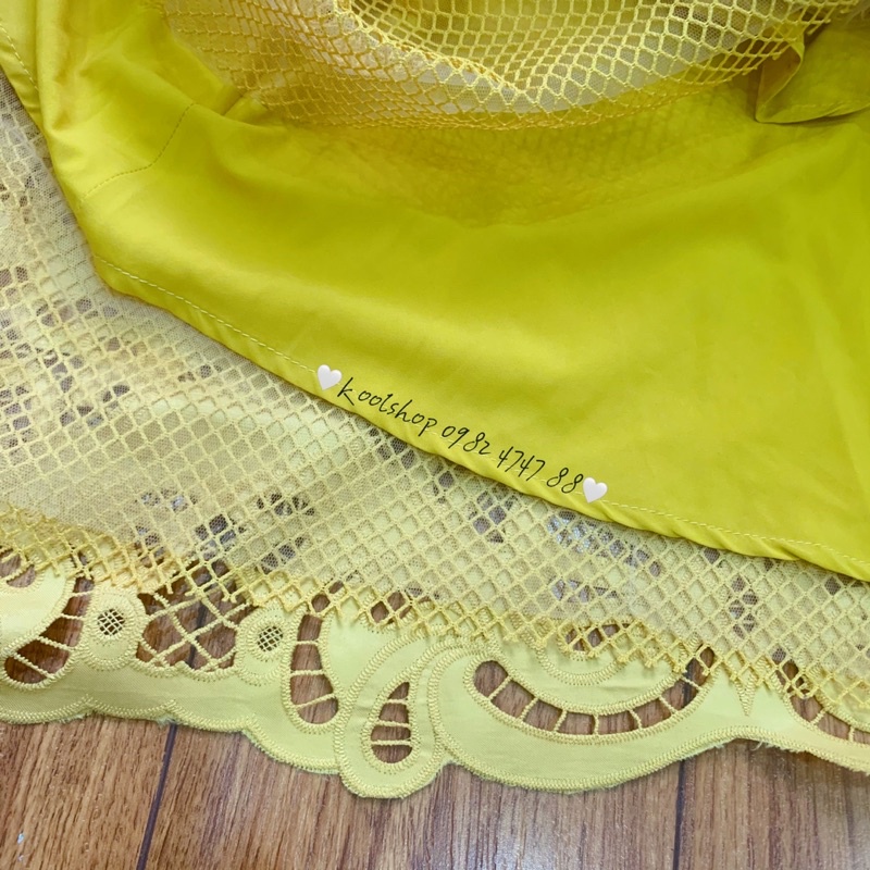 Thanh lý used-Váy xinh Amy Store auth size M