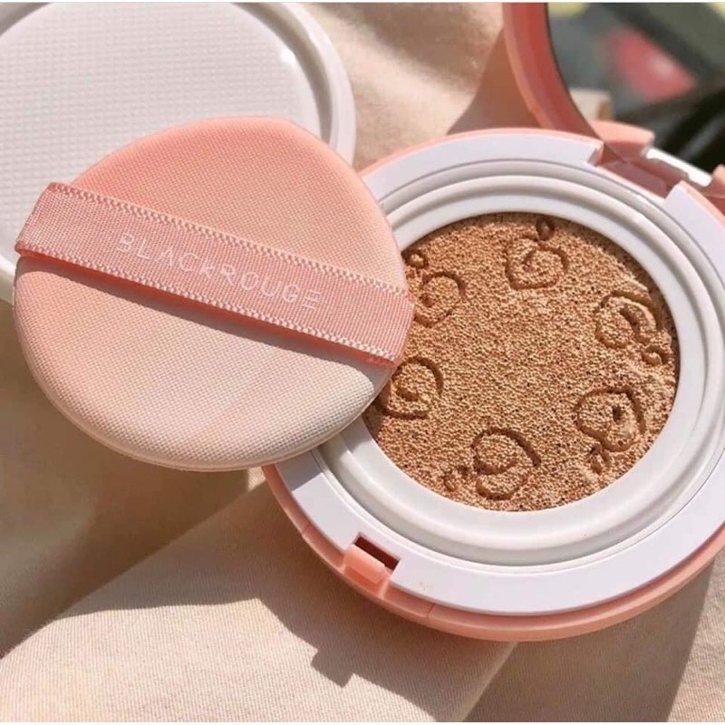 PHẤN NƯỚC 𝗕𝗹𝗮𝗰𝗸 𝗥𝗼𝘂𝗴𝗲 𝗣𝗲𝗮𝗰𝗵 𝗖𝗼𝘃𝗲𝗿 𝗩𝗲𝗹𝘃𝗲𝘁 𝗖𝘂𝘀𝗵𝗶𝗼𝗻 | BigBuy360 - bigbuy360.vn