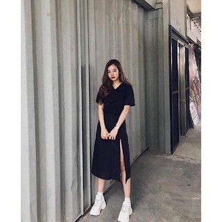 Chân váy midi xẻ tà