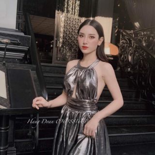 Đầm xòe yếm nhũ hở lưng