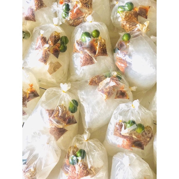 Bánh tráng satế tỏi nhà làm