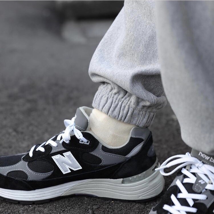 Quần Jogger nỉ bó ống phong cách Unisex cho nam nữ vải nỉ mềm dày dặn phù hợp mặc nhiều mùa