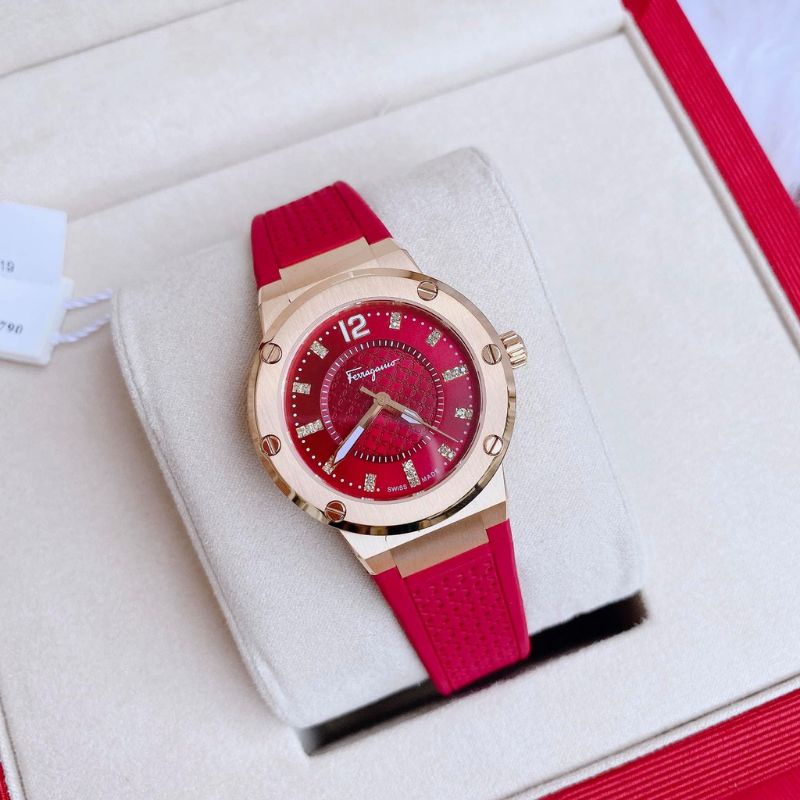 Đồng Hồ Nữ Sanvartore FerraGaMour F80 quai silicon