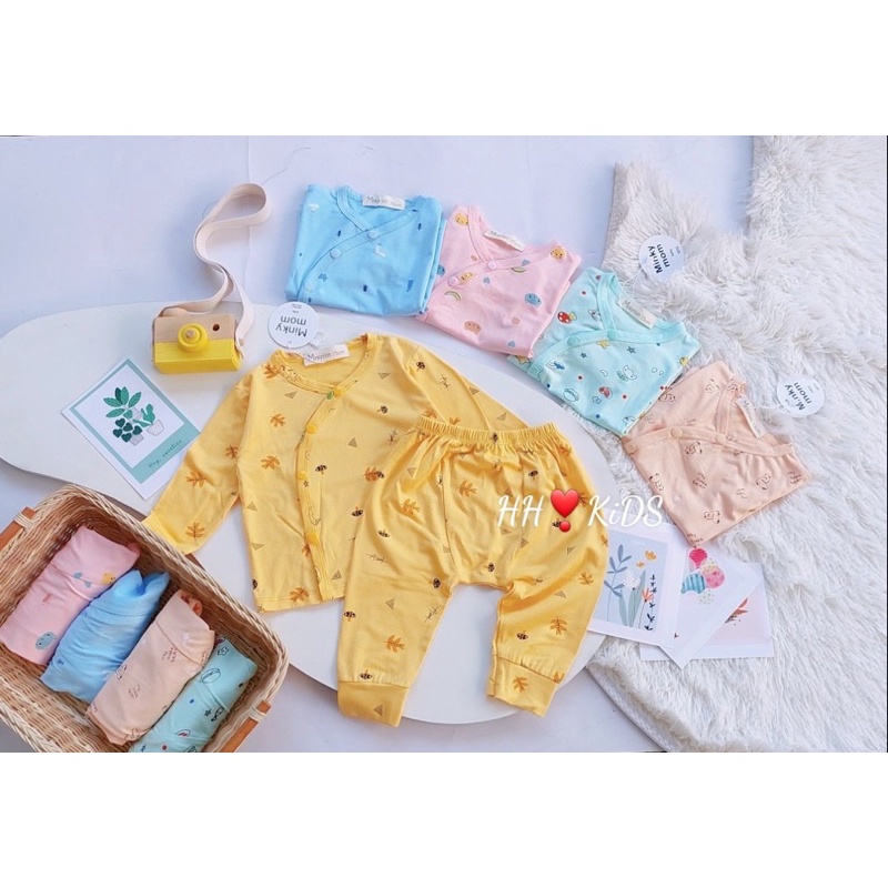 Bộ quần áo dài tay cúc cài lệch vải thun lạnh điều hòa mềm mát minky mom bé trai bé gái 4-11kg