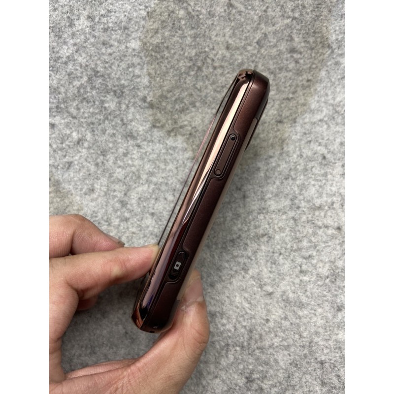 Điện thoại trượt Ngang Nokia N97 mini  fullbox chính hãng made in finland