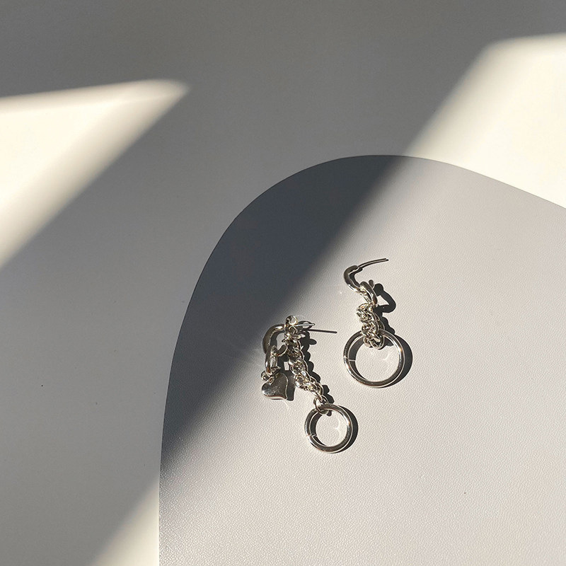 Bông Tai Không Đối Xứng Hình Trái Tim