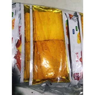 Snack nem tôm ăn là mê
