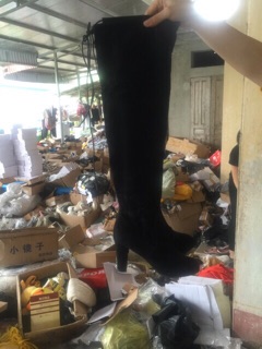 Bốt đùi cao gót