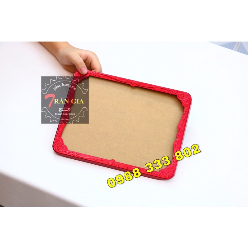 Khung biển số màu đỏ  gắn xe máy - đồ chơi xe máy