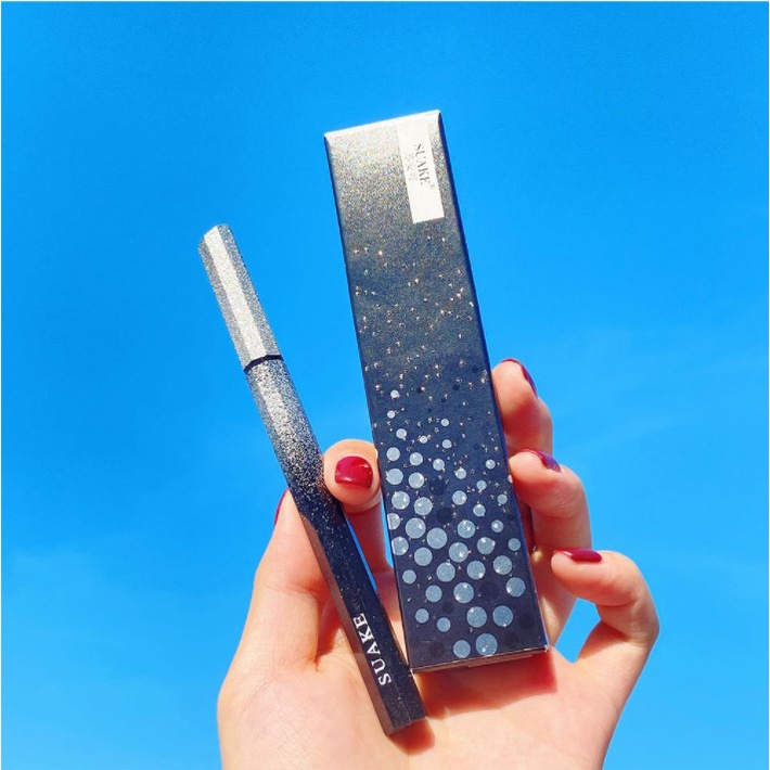 Ultra-smooth, waterproof long-wear eyeliner