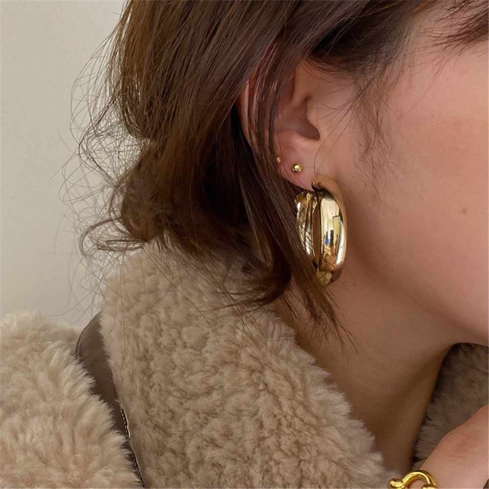 Khuyên Tai Nữ Hình Tròn Lớn Thiết Kế Đơn Giản