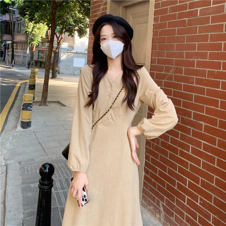 Đầm nhung IELGY dài tay cổ chữ V phong cách Pháp thời trang dành cho nữ