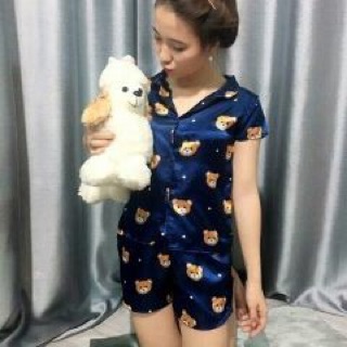 Đồ ngủ phi bóng đủ màu