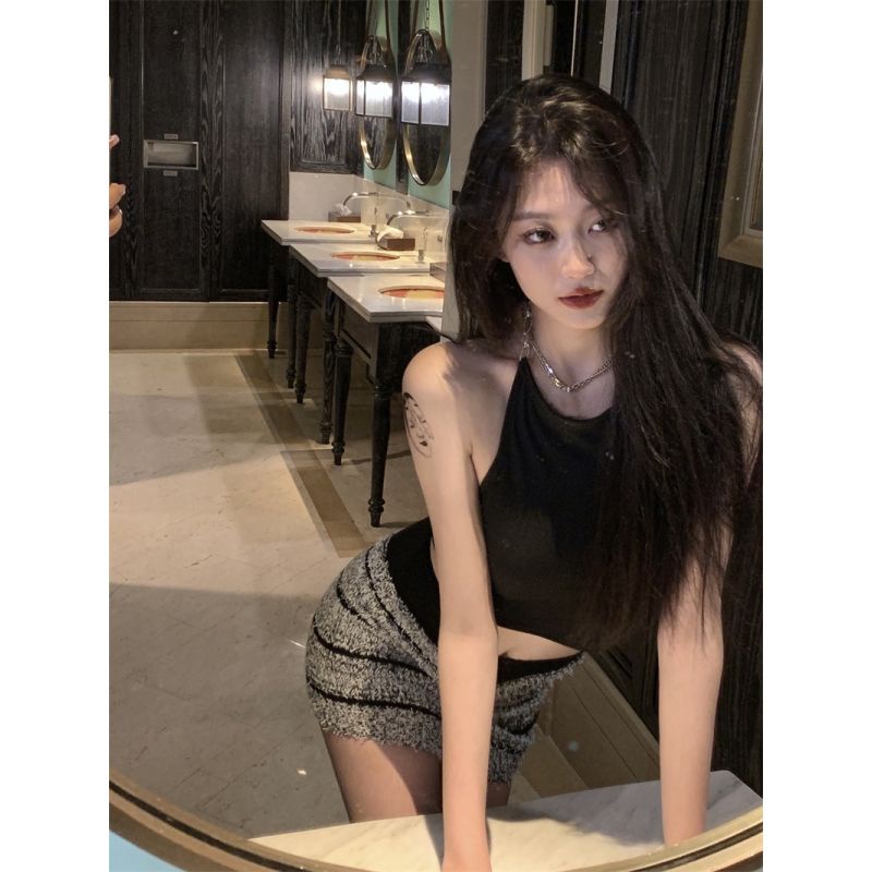 Set áo phối dây xích + chân váy thời trang hè quyến rũ cho nữ