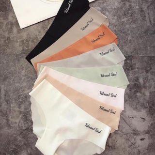 Quần lót su siêu hót có chữ
