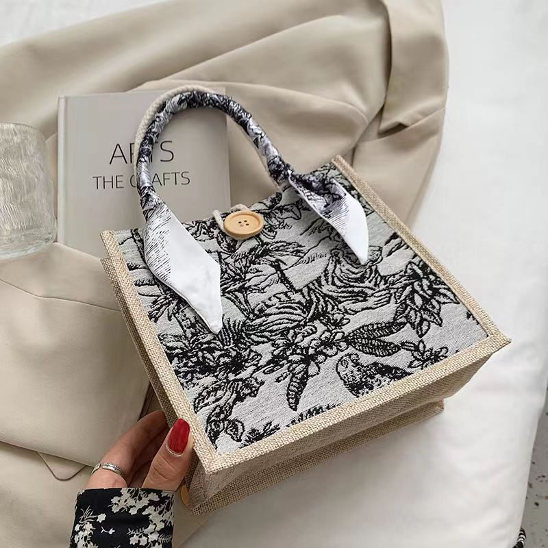 Túi xách thiết kế mới đơn giản thời trang dành cho mùa hè năm 2021