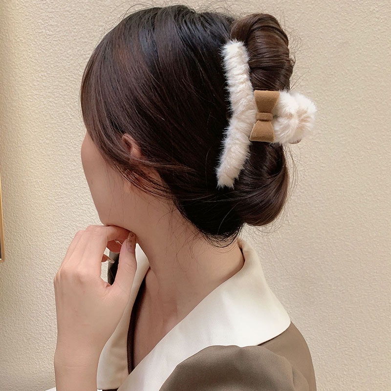 Kẹp Tóc Hình Cá Mập Phối Lông Dễ Thương Phong Cách Hàn Quốc Cho Bé Gái