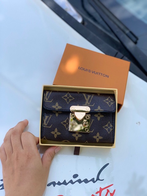 [Mã FAMAYWA2 giảm 10k đơn từ 50k] Ví cầm tay nữ full box ẢNH THẬT SHOP CHỤP | BigBuy360 - bigbuy360.vn