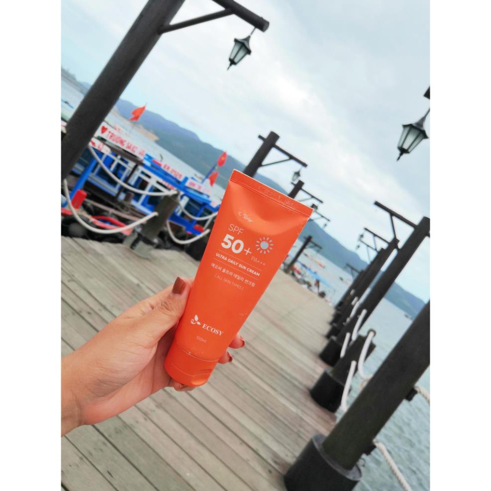 KEM CHỐNG NẮNG DƯỠNG ẨM VÀ NÂNG TONE DA ECOSY ULTRA DAILY SUN CREAM 100ML
