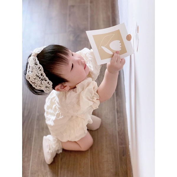 Turban ren hoa bản to màu beige hàn quốc cho bé