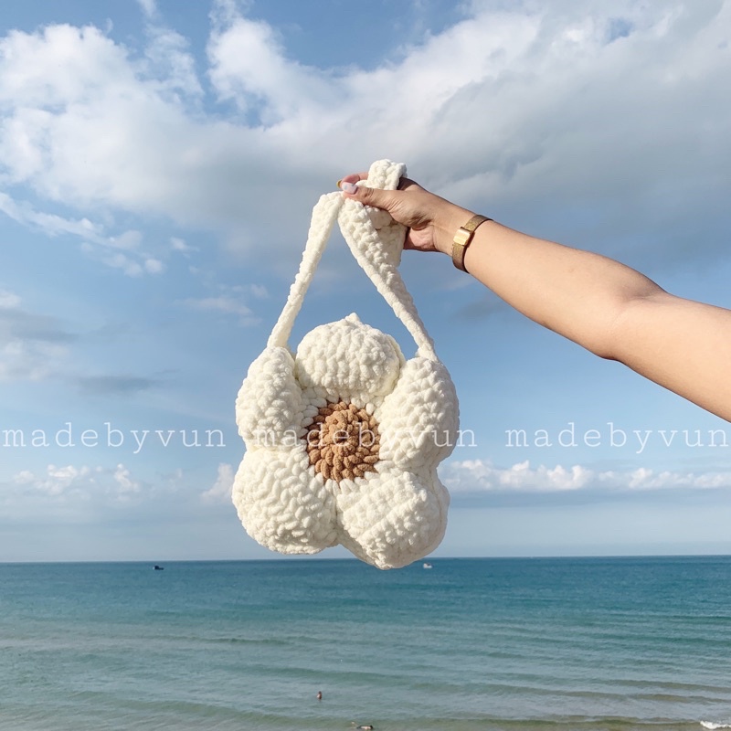 TÚI LEN NHUNG HOA DAISY HANDMADE( MÀU TUỲ CHỌN)