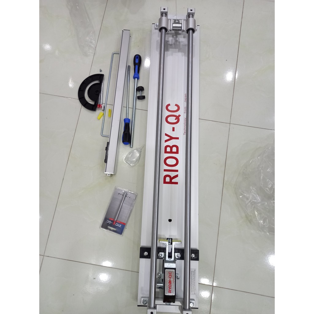 BÀN CẮT GẠCH 800mm RYOBY - QC TẶNG KÈM 3 CÂY BÚT VIẾT - BẢO HÀNH 6 THÁNG