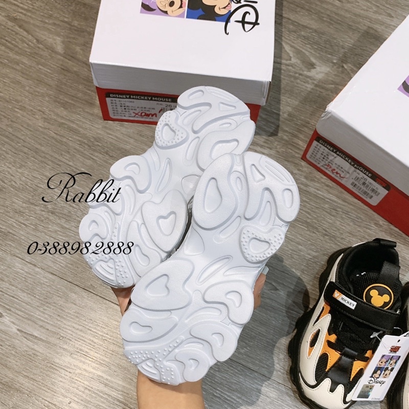 Sneaker Disney siêu nhẹ (2)