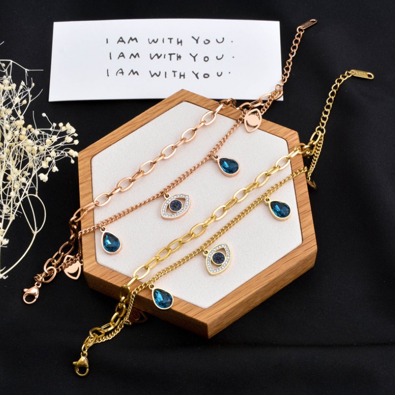 Lắc Tay Nữ 2 Tầng Titan Ko Đen TT 3759