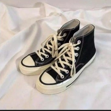 Converse secondhand size 40