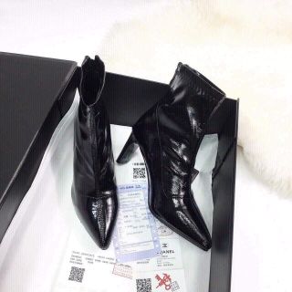 Boots cổ thấp
